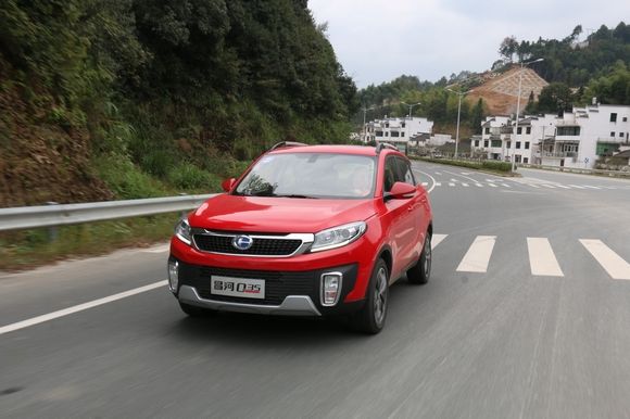 車窗怎么開(kāi)省油又涼快？這些竅門送你秀操作！