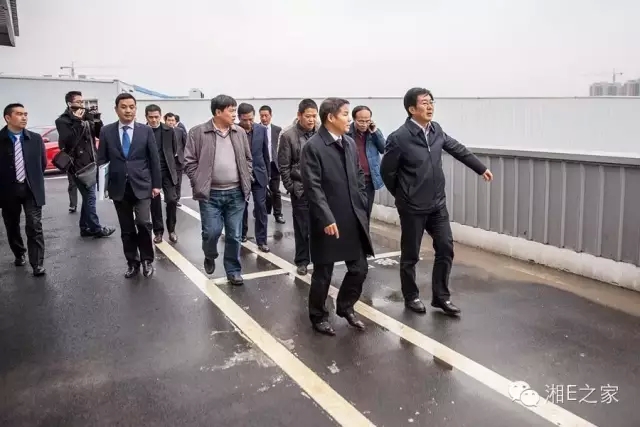 邵陽副市長周國利現(xiàn)場調(diào)度天嬌國際汽車城項(xiàng)目建設(shè) 邵陽副市長周國利現(xiàn)場調(diào)度天嬌國際汽車城項(xiàng)目建設(shè)