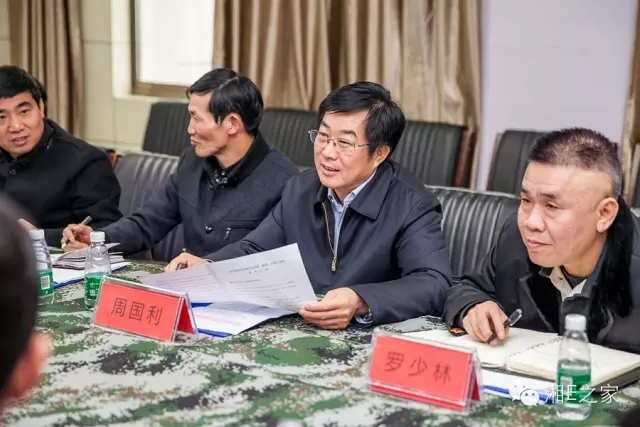 邵陽副市長周國利現(xiàn)場調(diào)度天嬌國際汽車城項(xiàng)目建設(shè) 邵陽副市長周國利現(xiàn)場調(diào)度天嬌國際汽車城項(xiàng)目建設(shè)